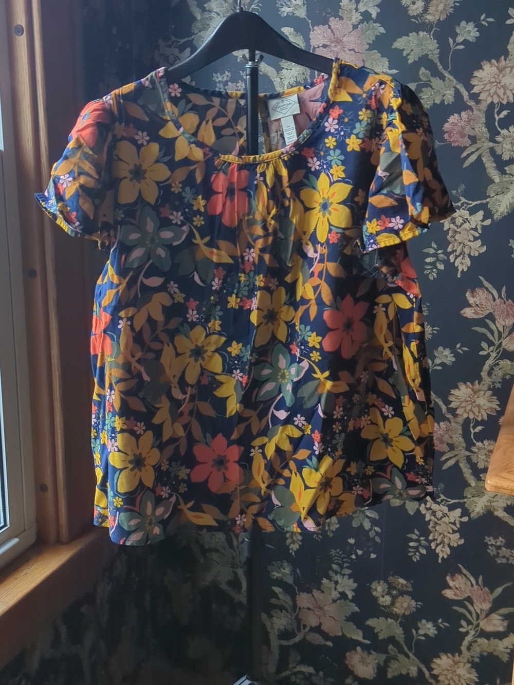 St. John's Bay Navy Floral Short-Sleeve Top with Yellow & Coral Blooms PL